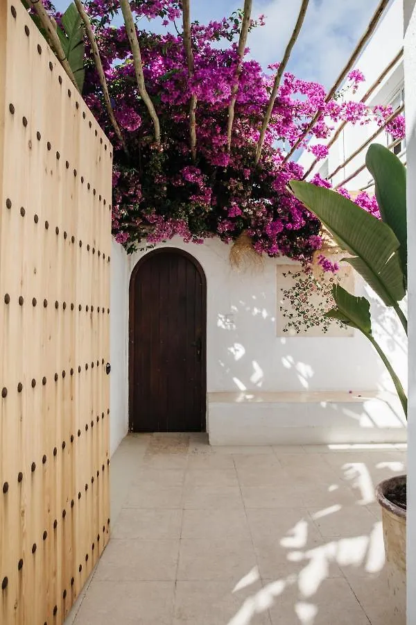 La Bohemia Del Rio Boutique Hotel - Adults Only 산타 에우랄리아 데 리오 2*,  스페인